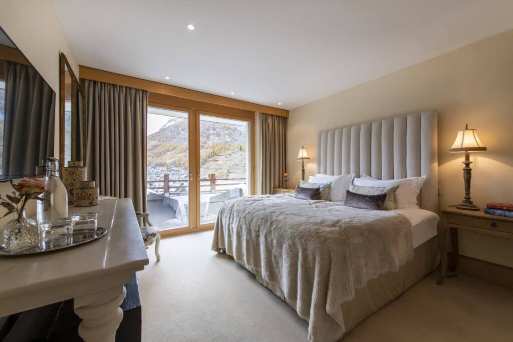 Chalet Grace — chalet gallery