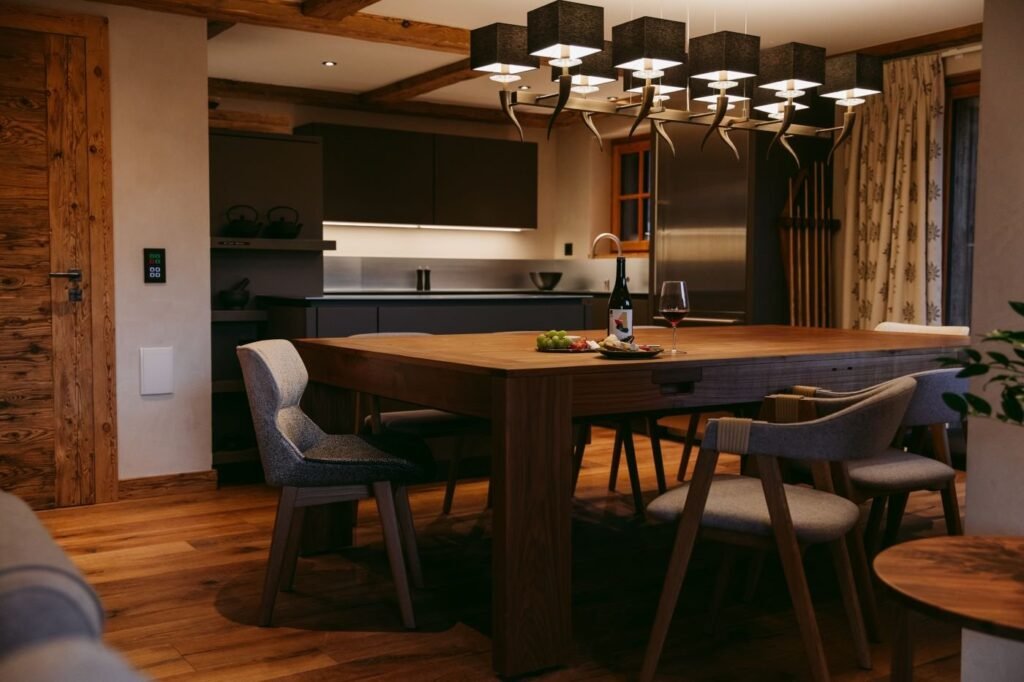 Chalet Feuillu — chalet gallery