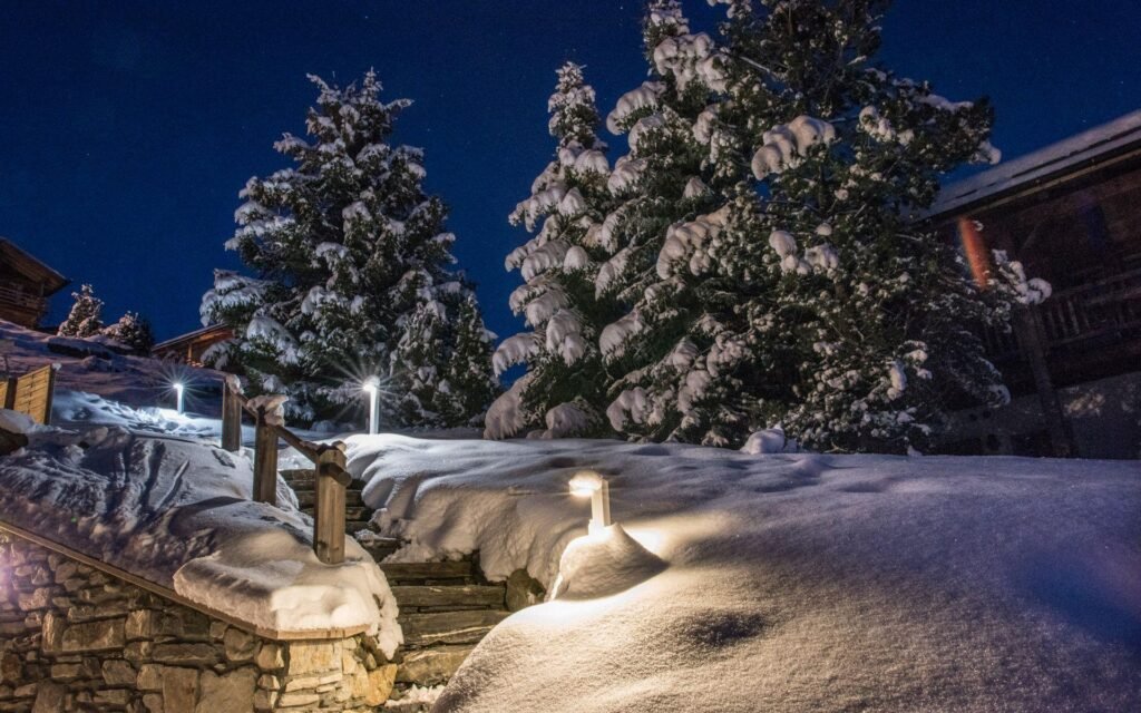 Chalet Rock — chalet gallery