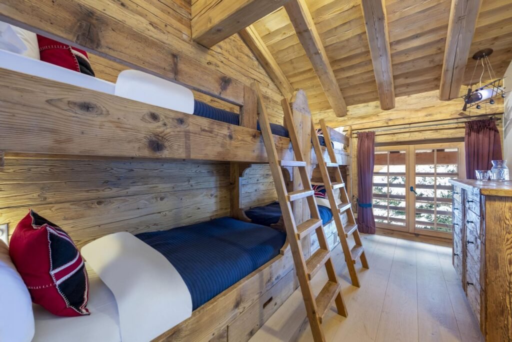 Chalet Treize Etoiles — chalet gallery