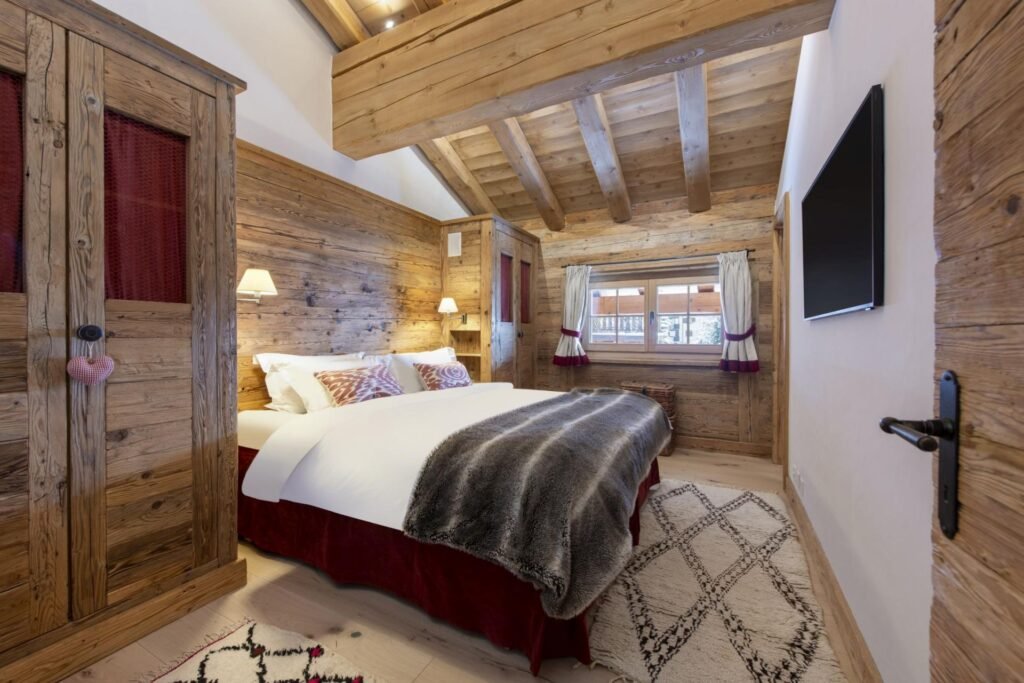 Chalet Treize Etoiles — chalet gallery
