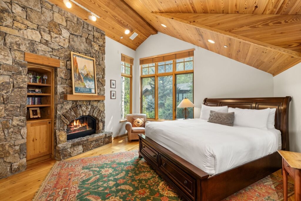 101 Park Avenue — chalet gallery