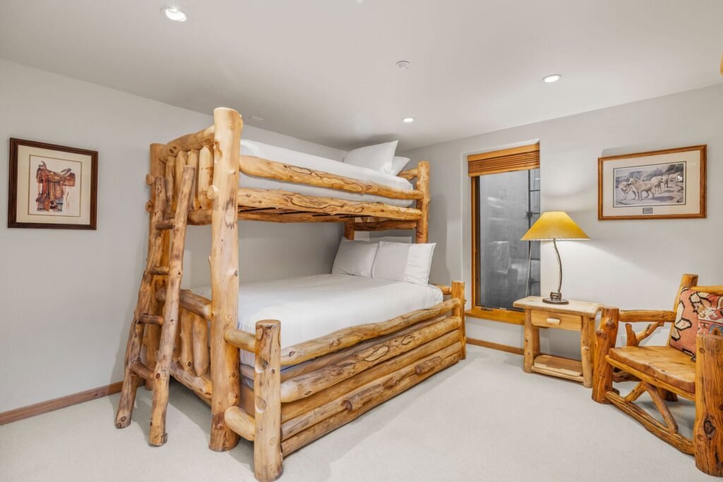 101 Park Avenue — chalet gallery