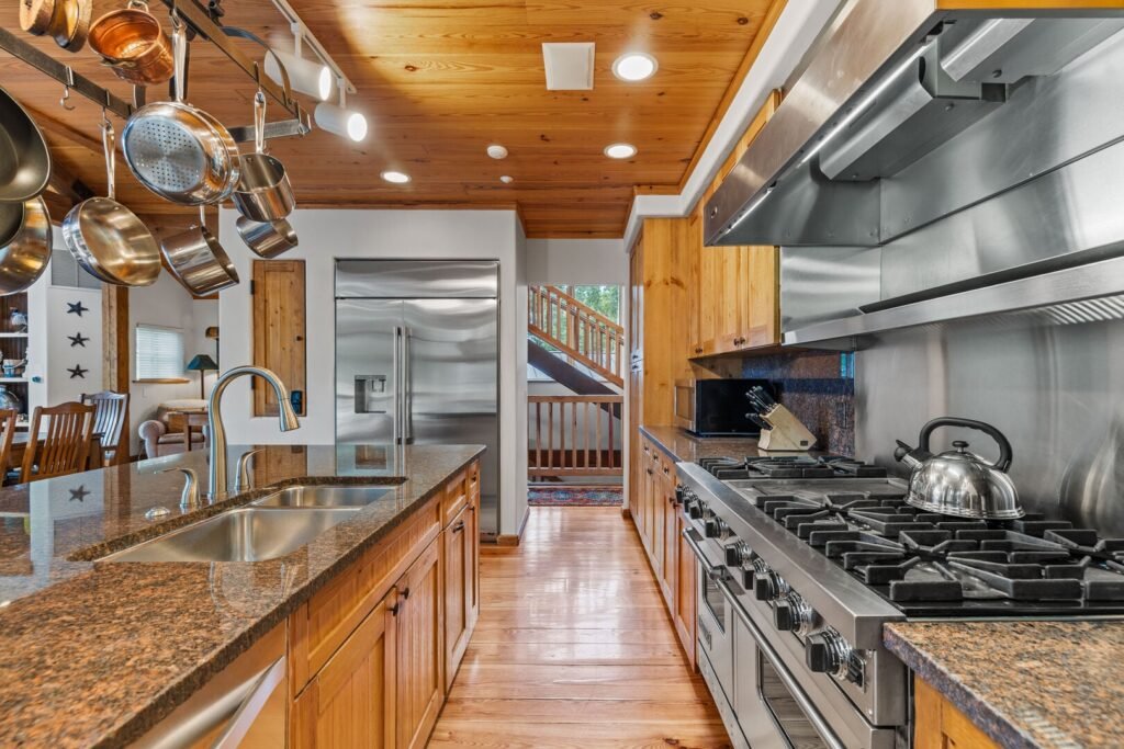 101 Park Avenue — chalet gallery