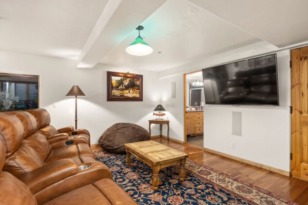 101 Park Avenue — chalet gallery