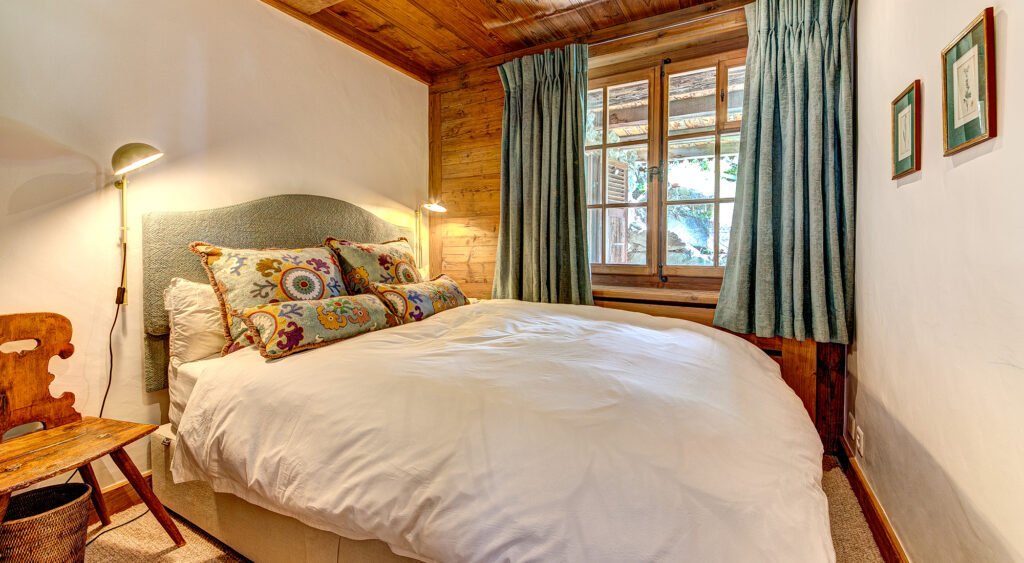 Les Quatre Feuilles — chalet gallery