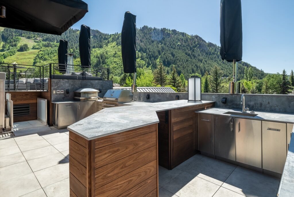 Aspen Street Lodge — chalet gallery