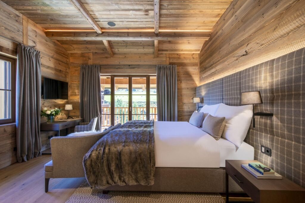 Chalech L — chalet gallery