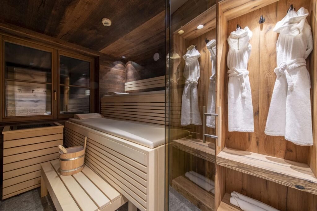 Chalech M — chalet gallery