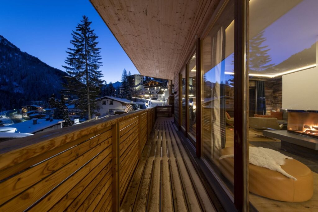 Chalet Bluebird — chalet gallery