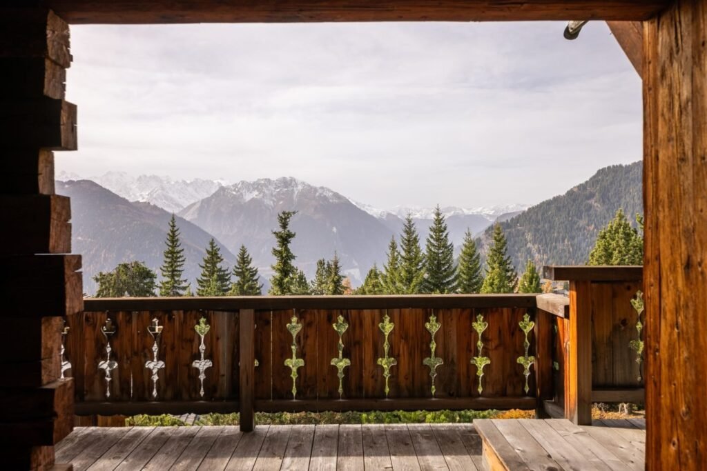 Chalet Lalapanzi — chalet gallery