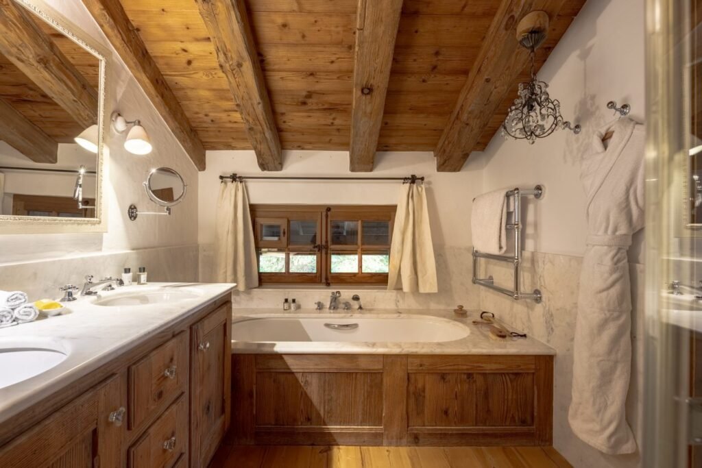 Chalet Lalapanzi — chalet gallery
