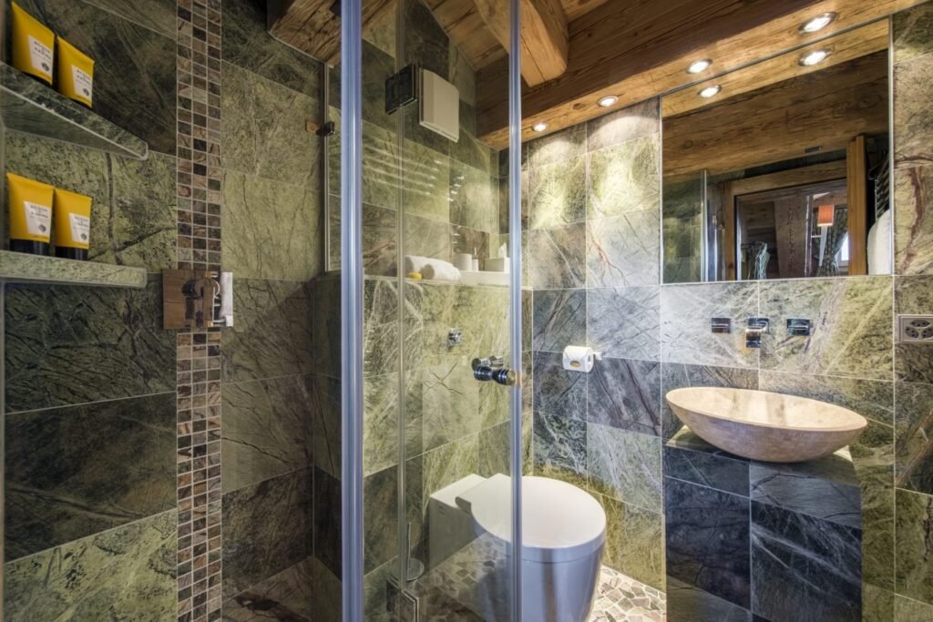 Chalet Petit Ours — chalet gallery