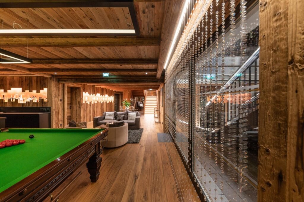 Chalet ÜberHaus — chalet gallery
