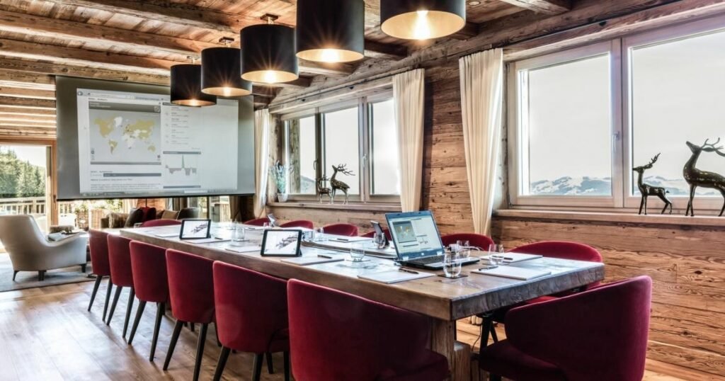 Hahnenkamm Lodge — chalet gallery
