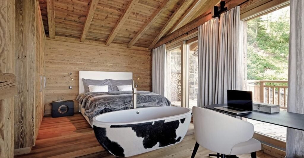 Hahnenkamm Lodge — chalet gallery
