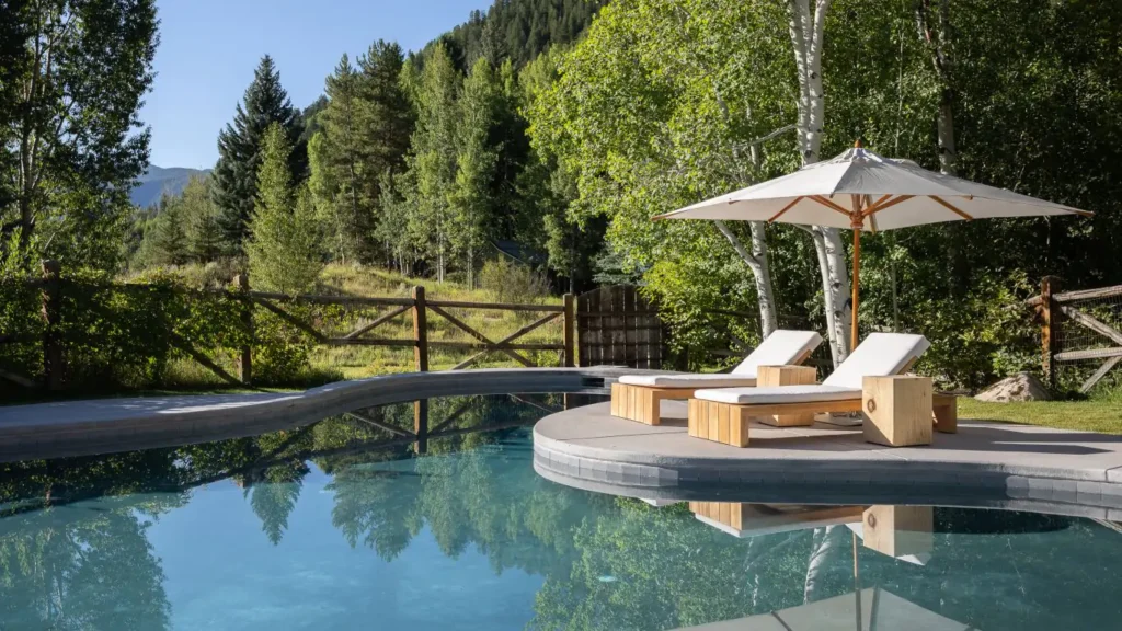 Riverbend House — chalet gallery