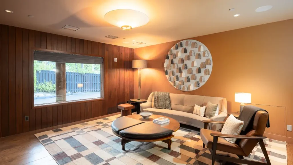 Riverbend House — chalet gallery