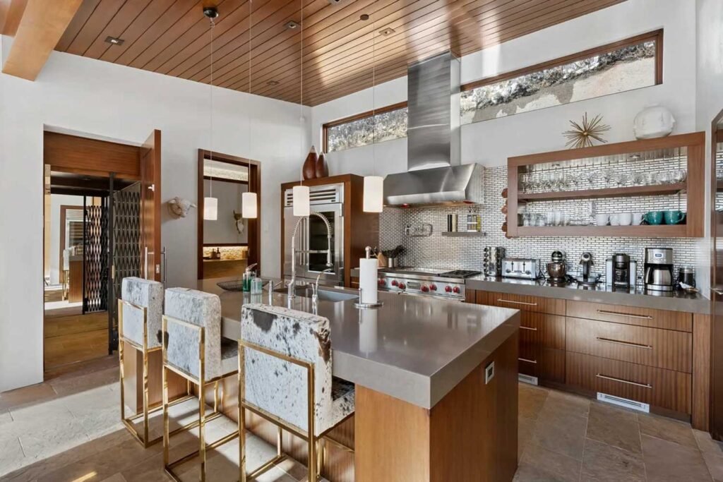 Silver King — chalet gallery