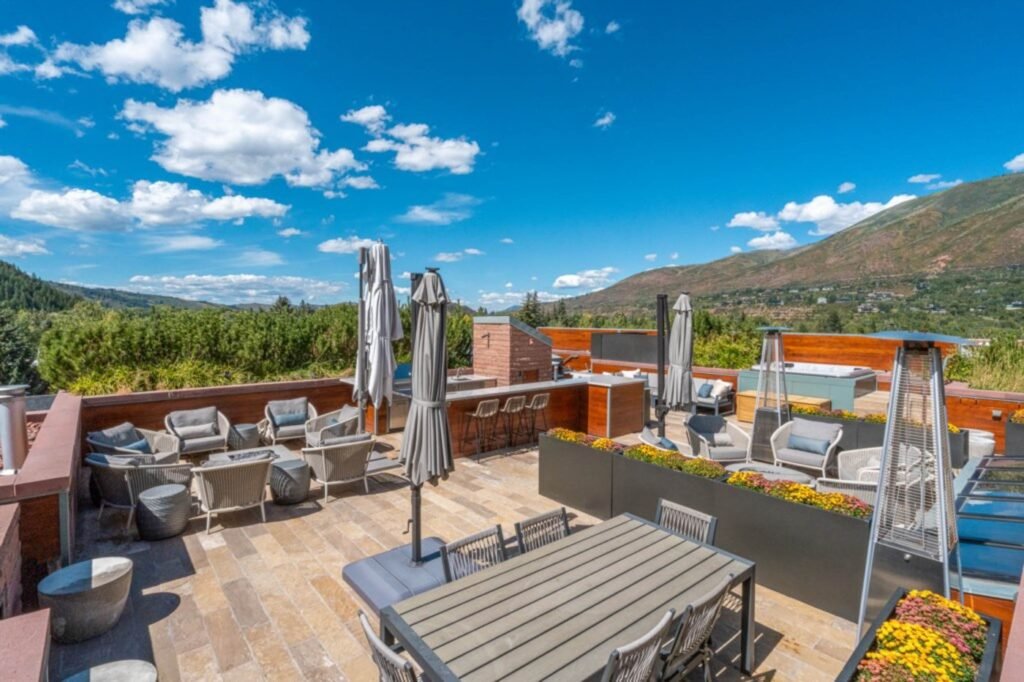 The Mother Lode — chalet gallery
